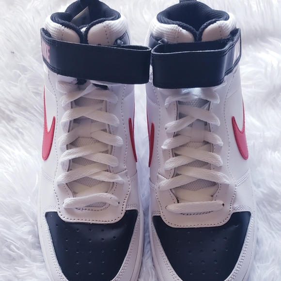 Nike Court Borough Mid 2. Equivalent to women's size 8 - Picture 4 of 6